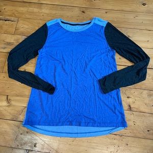 Long sleeve block color raglan. NWOT